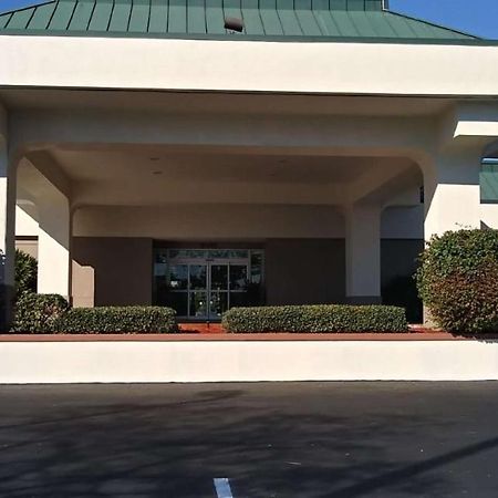 Surestay Plus Hotel By Best Western Clearwater Central Extérieur photo