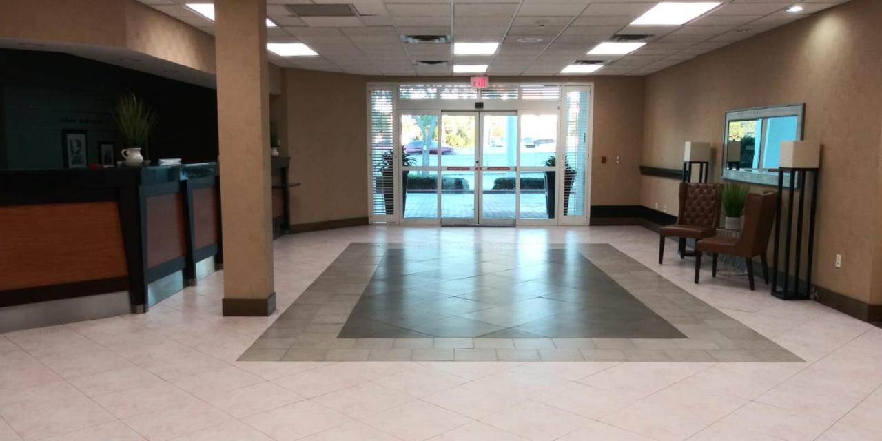 Surestay Plus Hotel By Best Western Clearwater Central Extérieur photo